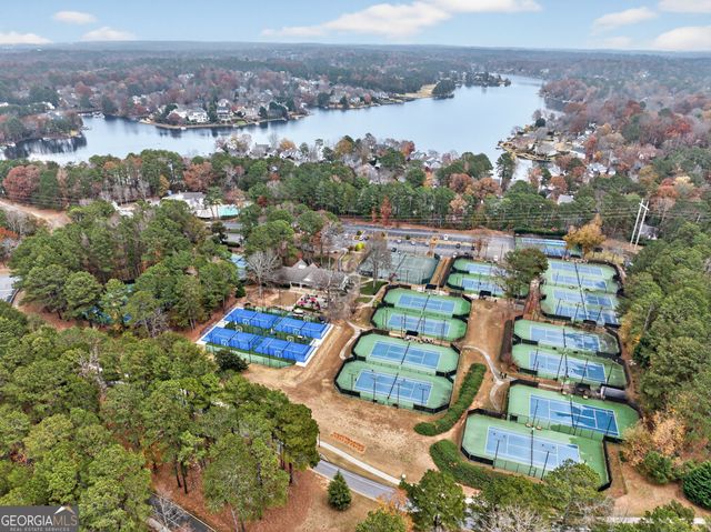 222 Mossy Place, Alpharetta, GA 30005