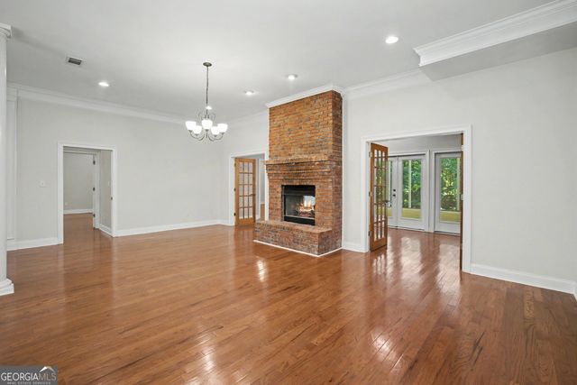 107 Cameron Pointe Drive, Lagrange, GA 30240