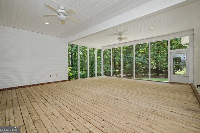 107 Cameron Pointe Drive, Lagrange, GA 30240