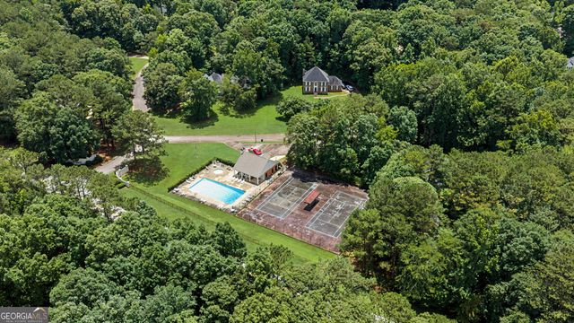 107 Cameron Pointe Drive, Lagrange, GA 30240