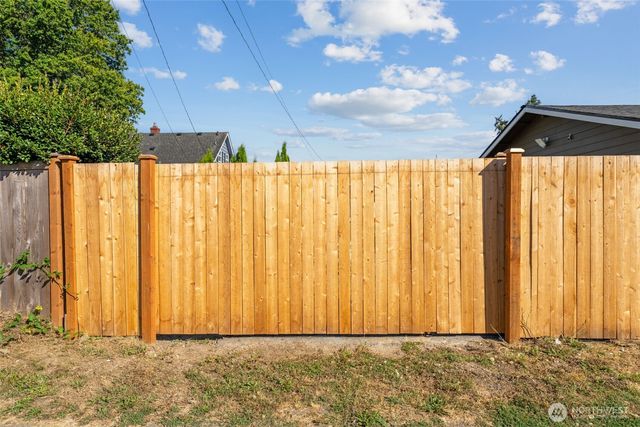 505 B Street NE, Auburn, WA 98002
