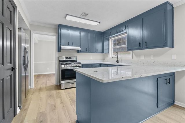 6619 Brynhurst Drive, Tucker, GA 30084