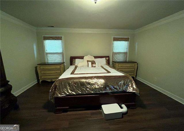 300 Shelli Lane, Roswell, GA 30075