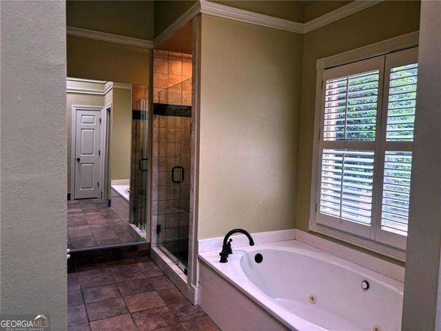 300 Shelli Lane, Roswell, GA 30075