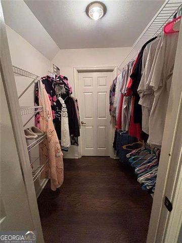 300 Shelli Lane, Roswell, GA 30075