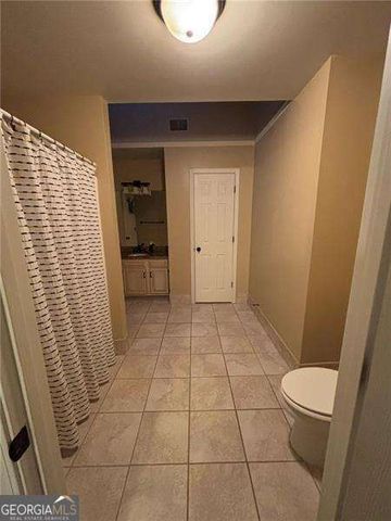 300 Shelli Lane, Roswell, GA 30075