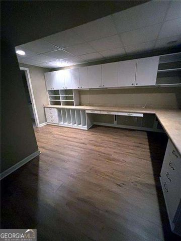 300 Shelli Lane, Roswell, GA 30075