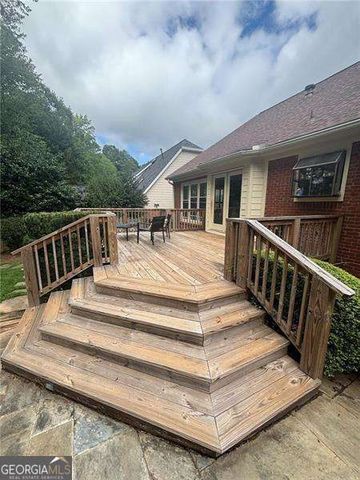 300 Shelli Lane, Roswell, GA 30075