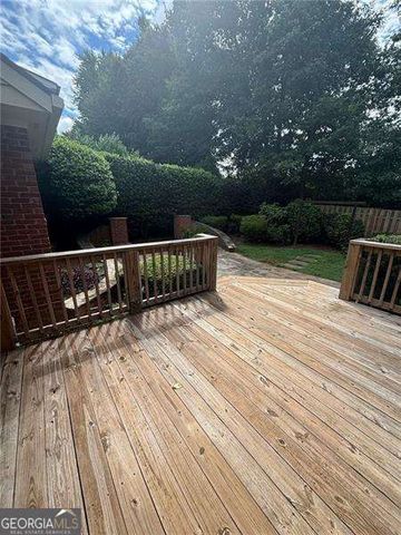 300 Shelli Lane, Roswell, GA 30075