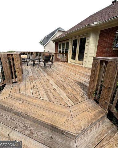 300 Shelli Lane, Roswell, GA 30075