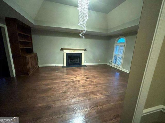 300 Shelli Lane, Roswell, GA 30075