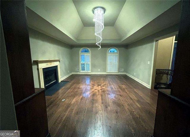 300 Shelli Lane, Roswell, GA 30075