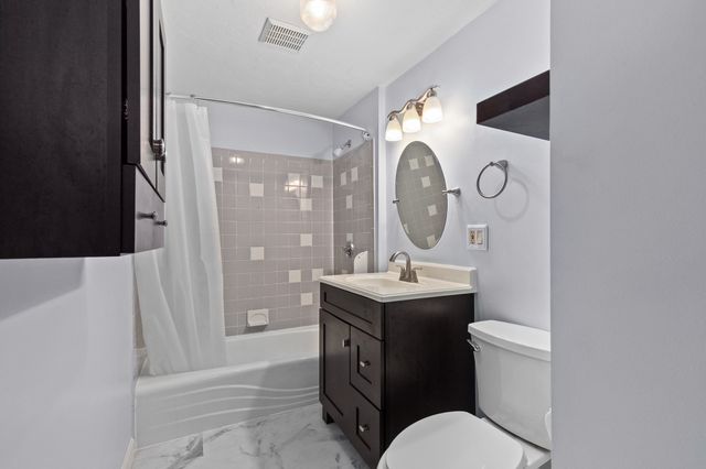 28 Central Square 3, Brockton, MA 02301