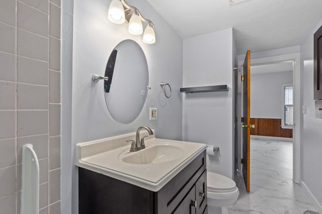 28 Central Square 3, Brockton, MA 02301