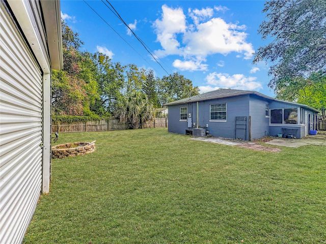 2106 CORDOVA DRIVE, Sanford, FL 32771