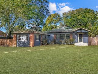 2106 CORDOVA DRIVE, Sanford, FL 32771