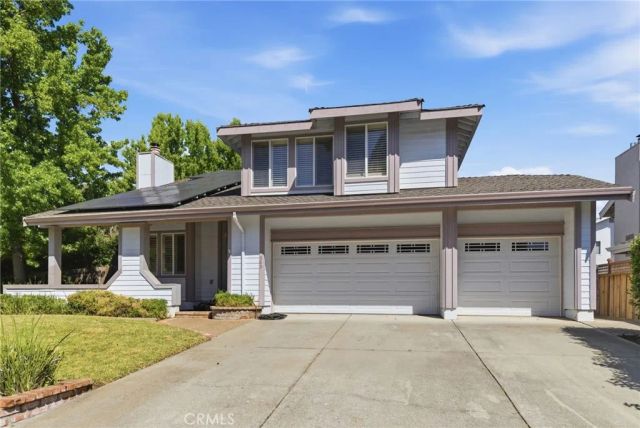 585 Spring Hill Drive, Morgan Hill, CA 95037