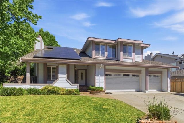585 Spring Hill Drive, Morgan Hill, CA 95037
