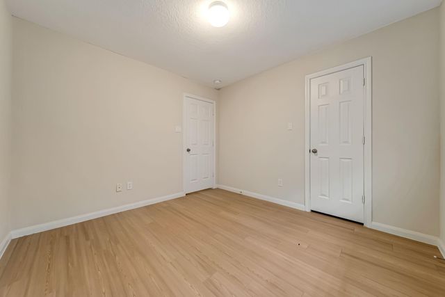 12810 Lake Shore Drive, Montgomery, TX 77356