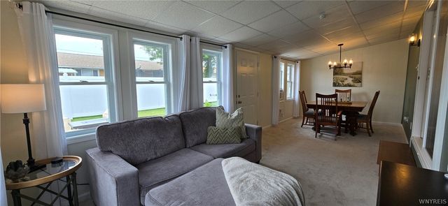 1543 Benjamin Drive, Niagara Falls, NY 14304