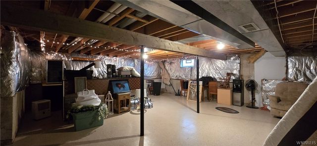 1543 Benjamin Drive, Niagara Falls, NY 14304