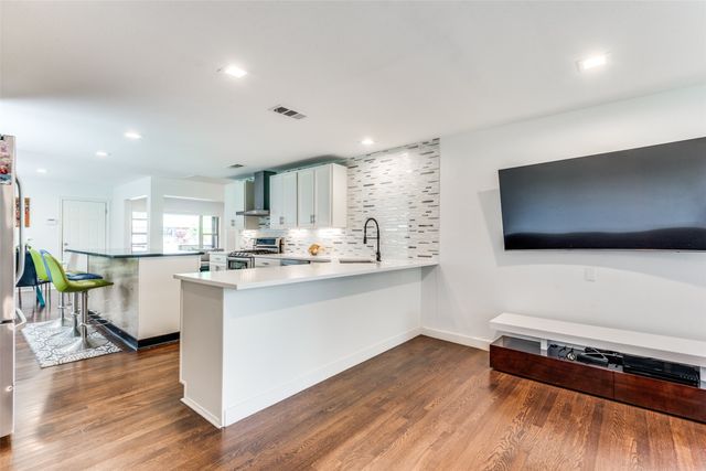 6330 Marquita Avenue, Dallas, TX 75214