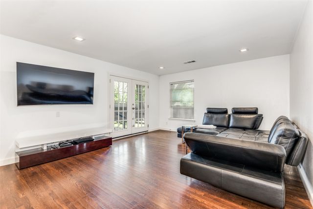 6330 Marquita Avenue, Dallas, TX 75214