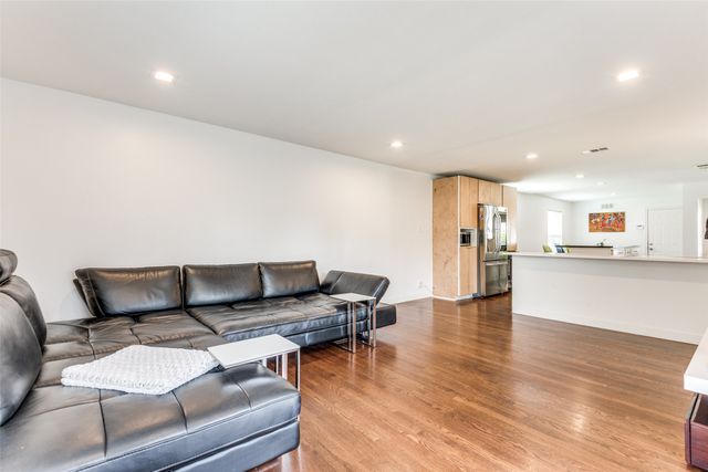 6330 Marquita Avenue, Dallas, TX 75214