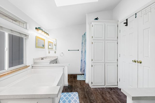 7457 Sprig Way, Millville, CA 96062