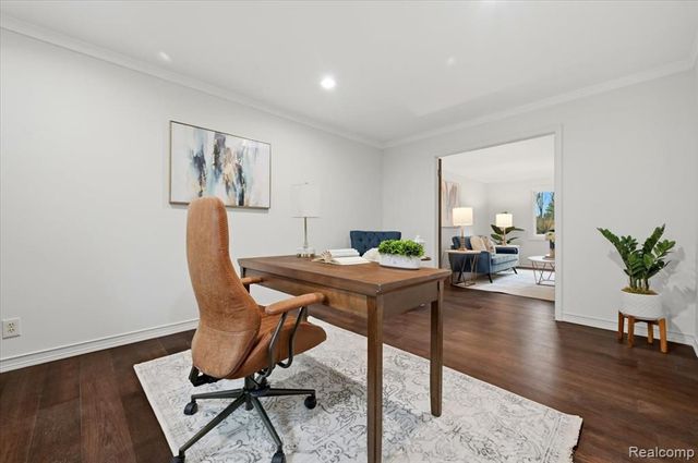 3755 Tremont Lane, Ann Arbor, MI 48105