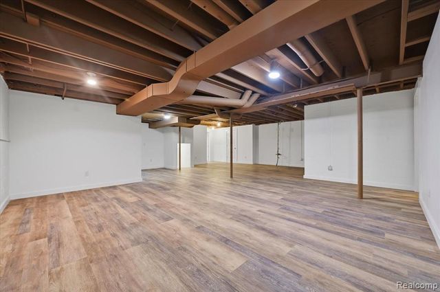 3755 Tremont Lane, Ann Arbor, MI 48105