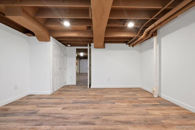 3755 Tremont Lane, Ann Arbor, MI 48105