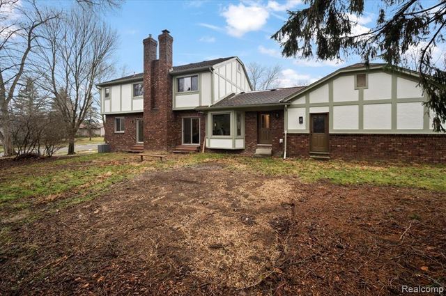 3755 Tremont Lane, Ann Arbor, MI 48105