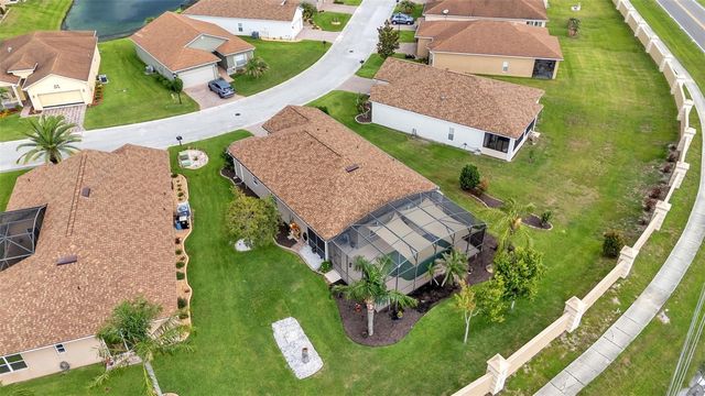 2452 SALZBURG LOOP, Winter Haven, FL 33884