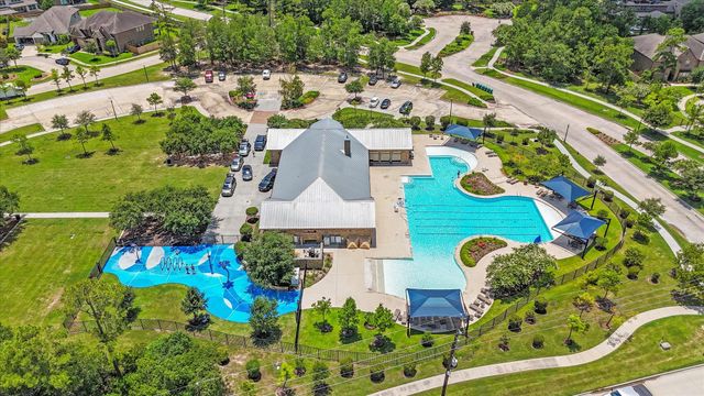 3823 Fleetwood Falls Lane, Spring, TX 77386