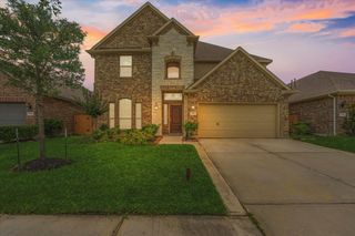 3823 Fleetwood Falls Lane, Spring, TX 77386
