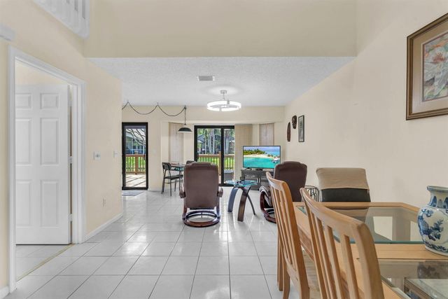 1109 LANDINGS Boulevard, Greenacres, FL 33413