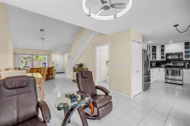 1109 LANDINGS Boulevard, Greenacres, FL 33413
