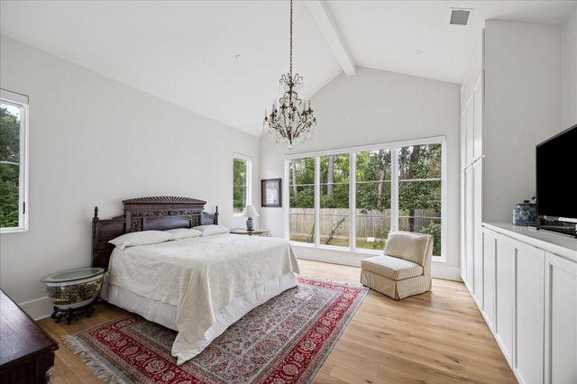 7 Hedwig Shadows Drive, Houston, TX 77024