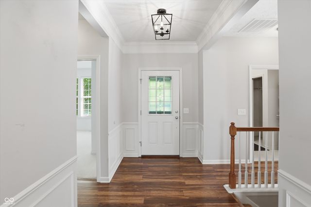 13042 Ratliff Run, Fishers, IN 46037