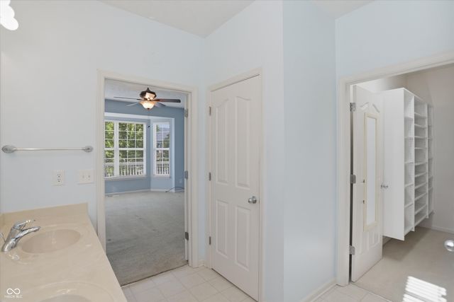 13042 Ratliff Run, Fishers, IN 46037