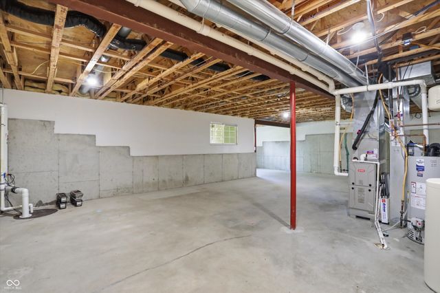13042 Ratliff Run, Fishers, IN 46037