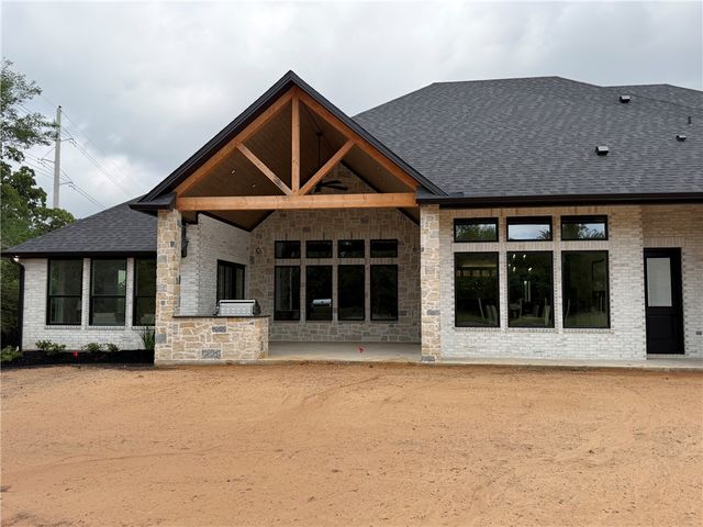 1366 Arrowhead Village Trail, College Station, TX 77845