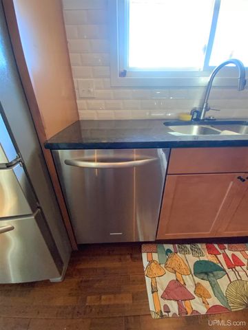 684 Mather Avenue, Ishpeming, MI 49849