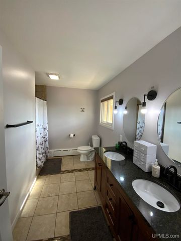 684 Mather Avenue, Ishpeming, MI 49849