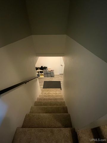 684 Mather Avenue, Ishpeming, MI 49849