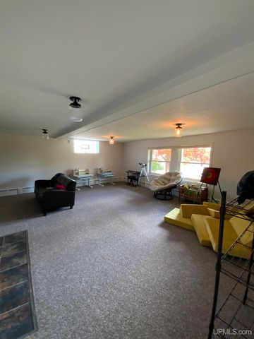 684 Mather Avenue, Ishpeming, MI 49849