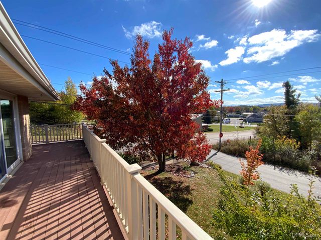 684 Mather Avenue, Ishpeming, MI 49849