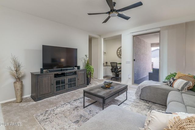 17851 W RED FOX Road, Surprise, AZ 85387