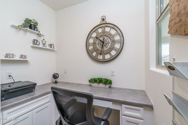 17851 W RED FOX Road, Surprise, AZ 85387